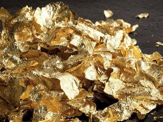 ROMA: golden meat pie