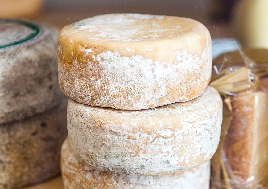 MANTOVA: a Roman-time millefeuille