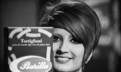 Mina, dar voce alla pasta